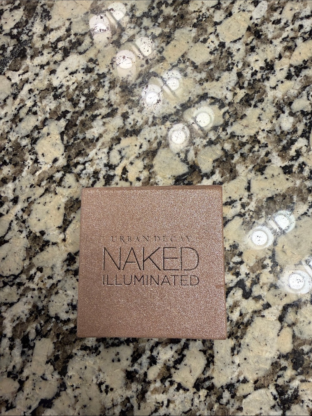 Urban Decay Naked Illuminated Highlighter Compact - Aura
